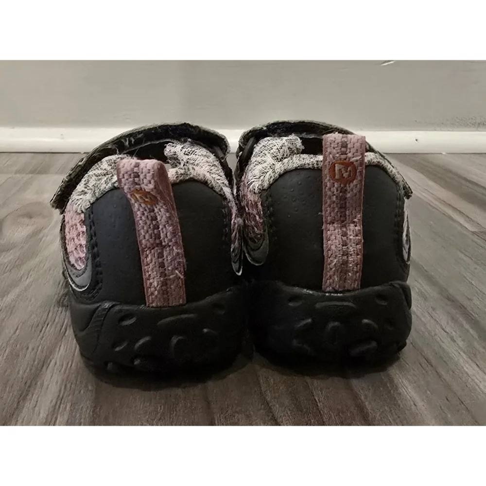 Merrell Chameleon Performance Shoes size 4